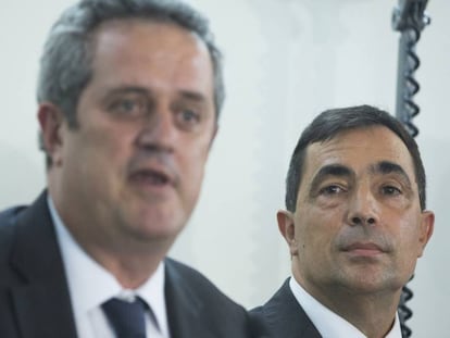El consejero de Interior, Joaquim Forn, y el director de la policía, Pere Soler.