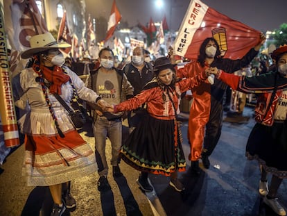 Perú exhibe su división ante los intentos de impugnar resultados electorales