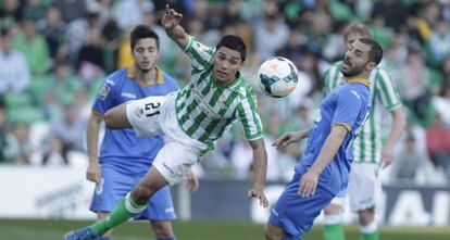 Lolo, de Betis, durante el partido ante el Getafe.