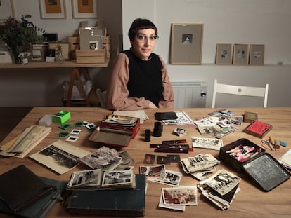 Garbi Galatea, artista especializada en bordado fotografico, en The Stendhal Room, en Madrid.