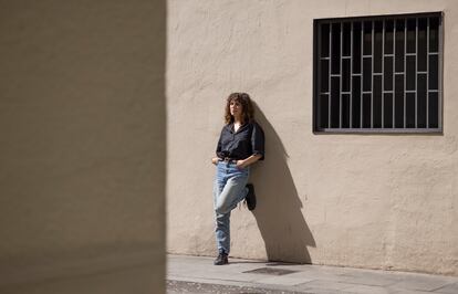 Andrea Ros en el Refugi de las Mares en el barrio de Gràcia de Barcelona.