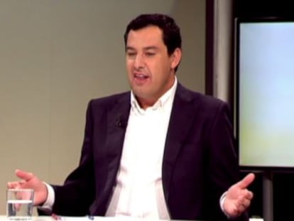 Juan Manuel Moreno, durante su intervención en 8 Televisión.