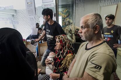 O Victoria Social Center de Atenas é outro dos centros que dá atendimento aos refugiados sem recursos. Desde comida até aulas de boxe.