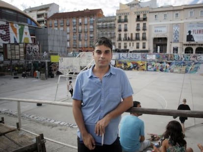 El concejal de Centro, Jorge García, en la plaza de La Cebada.