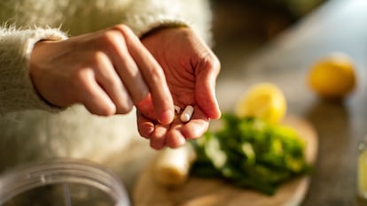 Los suplementos alimenticios como las enzimas digestivas pueden ayudar en distintas situaciones. GETTY IMAGES.