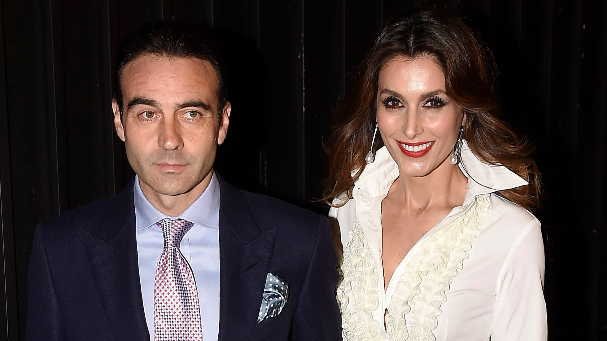 La historia real de Enrique Ponce y Paloma Cuevas | Gente | EL PAÍS