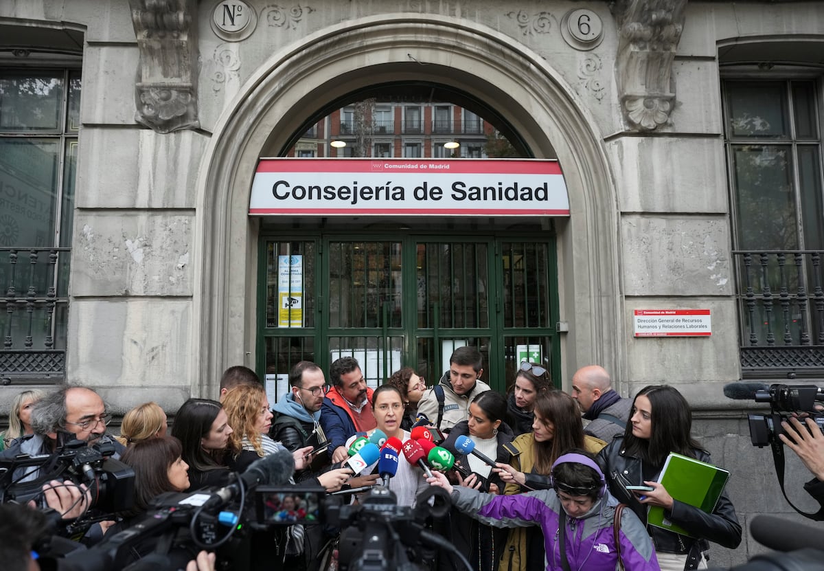 Sanidad pública: Los médicos rechazan el nuevo plan de la Comunidad de ...