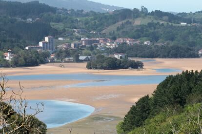 El estuario de Urdaibai, calificado por la Unesco como reserva de la biosfera.