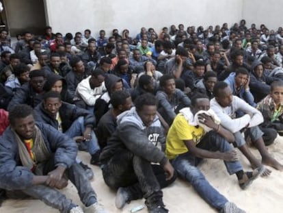 Manual para una política migratoria decente