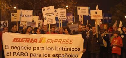 Cabecera de la manifestación que tuvo lugar el jueves 27 de diciembre en la sede de Iberia