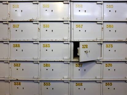 Estos son los robots que quieren que les confíes tu dinero