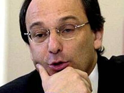 Caruana convoca el referéndum en Gibraltar