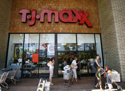 La cadena de almacenes TJ Maxx fue una de las cadenas más afectadas por el robo de datos bancarios