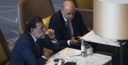 Rajoy i Fernandez Díaz, dimarts, a Barcelona.
