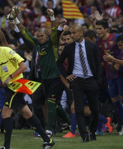 Final del partido, Guardiola vive su ultimo momento como entrenador culé.