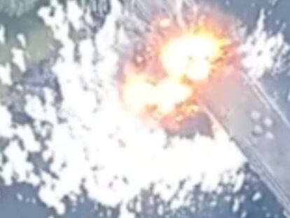 Vídeo | Ucrania asegura haber destruido un puente estratégicamente importante en Rusia