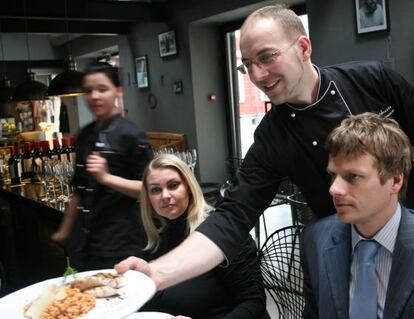 El joven chef Aleksandar Locmelis-Menvskiq se nutre de productos locales.