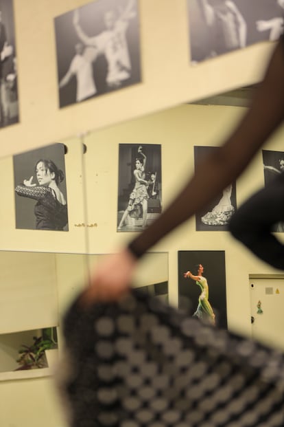 Detalle del estudio de la bailaora Maria RääK, en Tallin (Estonia).