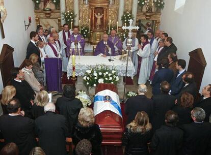 Momento del funeral del el expresidente de la Xunta, Manuel Fraga, que ha sido oficiado por el Arzobispo de Madrid Rouco Varela