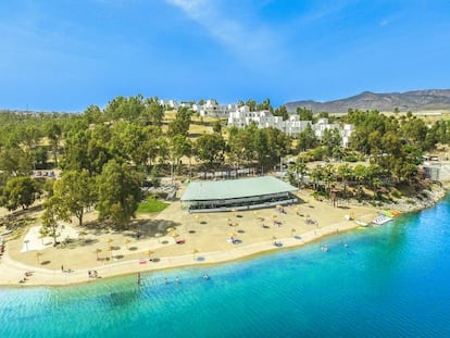 La playa Costa Dulce, en Orellana la Vieja (Badajoz).