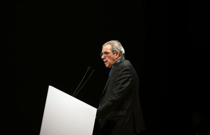 El presidente de Telefónica, César Alierta, durante su discurso en el Congreso Mundial de Móviles.