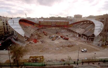 Trabajos de demolición en el Palacio de los Deportes