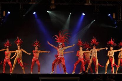 Tarragona, Catalonia: One of Catalonia’s most emblematic carnivals is celebrated in the coastal city of Tarragona. It begins with the grand entrance of the Carnival King and the Concubine Queen, with a sermon included. There are two parades, Rúa de la Artesanía and Rua de Lluïment, along with fireworks, music groups, dances and lots of street life. This year it takes place from February 18 to 28.