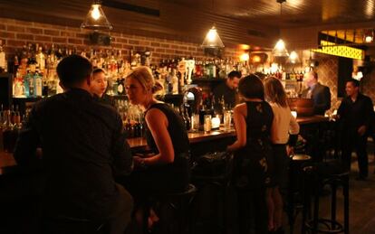 O Bathtub Gin Bar, um 'speak easy' escondido no bairro de Chelsea.