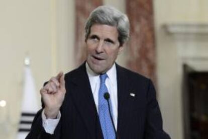 En la imagen un registro del secretario de Estado de EE.UU., John Kerry, quien llegará a Colombia el próximo domingo por la noche y se reunirá por separado al día siguiente con el presidente Santos y con la canciller Holguín. EFE/Archivo
