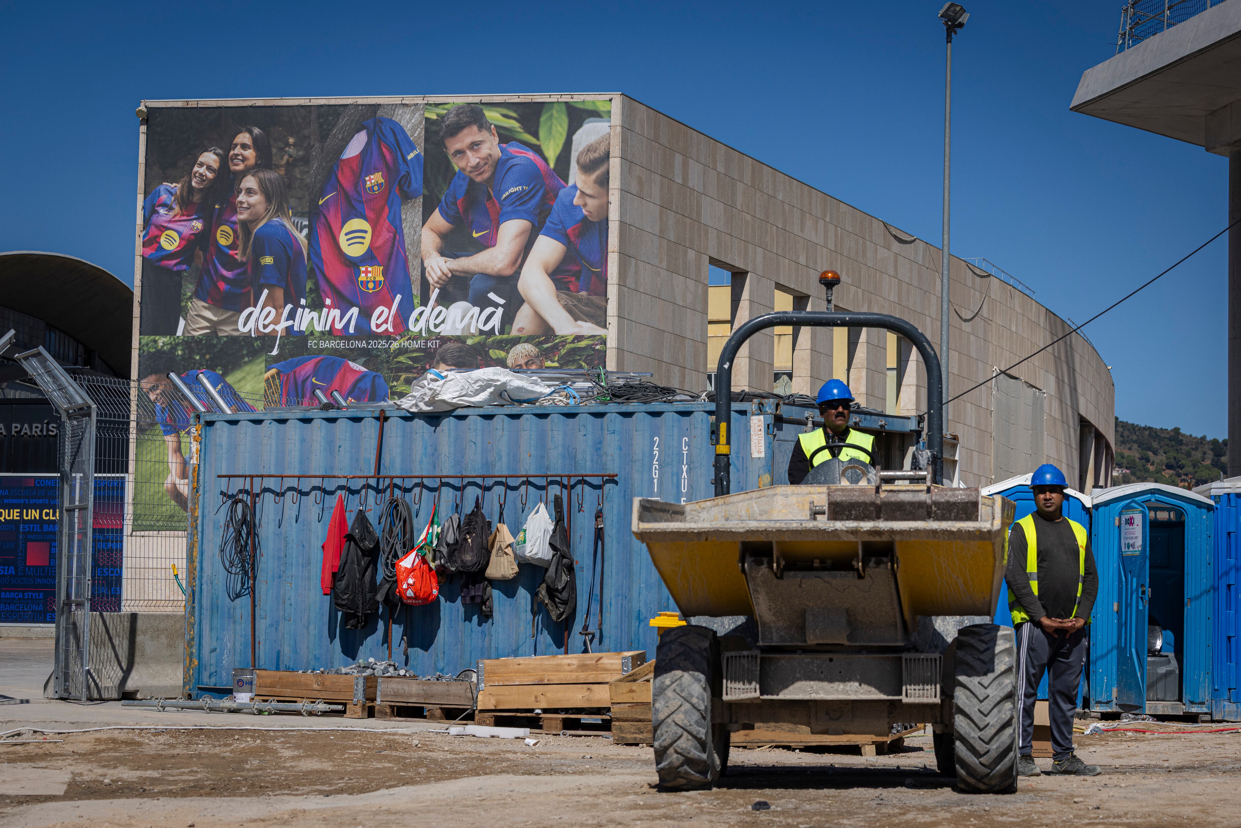 Las deficiencias de seguridad halladas por los bomberos en el nuevo Spotify Camp Nou incluyen problemas de acceso para vehículos de emergencias en el entorno.