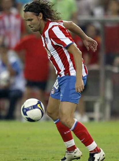 Maniche, durante un partido del Atlético en el Calderón.