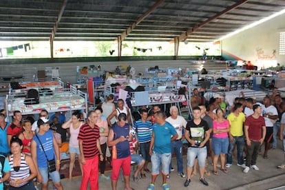 Cuban migrants at the Panama-Costa Rica border.