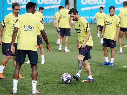 Leo Messi, durante el entrenamiento del Barça previo al viaje a Lisboa.