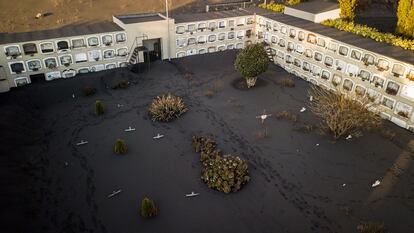 El cementerio de Las Manchas, en la isla de La Palma, el pasado 1 de noviembre.