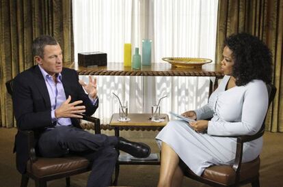 Lance Armstrong, entrevistado por Oprah Winfrey.