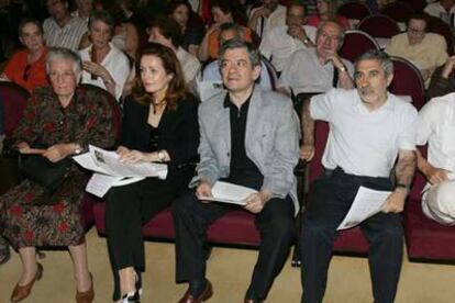 El coordinador general de IU, Gaspar Llamazares, durante el acto celebrado este viernes en el Ateneo de Madrid.