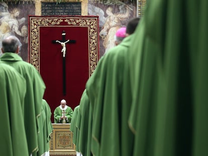 El Papa Francisco durante la misa para la 'Protección de los menores en la Iglesia' celebrada el 24 de febrero de 2019 en el Vaticano.