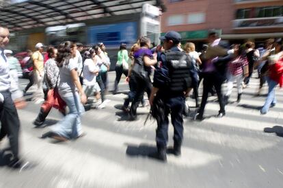 Después del violento terremoto de 1985 la capital de México está mucho más preparada para estos sucesos. La mayoría de edificios ha sufrido como mucho grietas en el yeso de las paredes