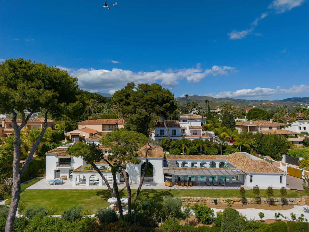 Las tres casas de la semana: cortijo inspirado en la Alhambra por 11 millones de euros