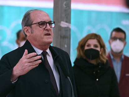 El candidato del PSOE en la Comunidad de Madrid, Ángel Gabilondo, el martes en Coslada.