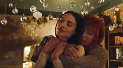 Crystal Reed y Mylène Farmer, en 'Ghostland'