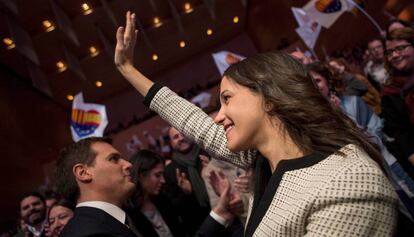 Inés Arrimadas i Albert Rivera en un acte de Ciutadans a Girona.