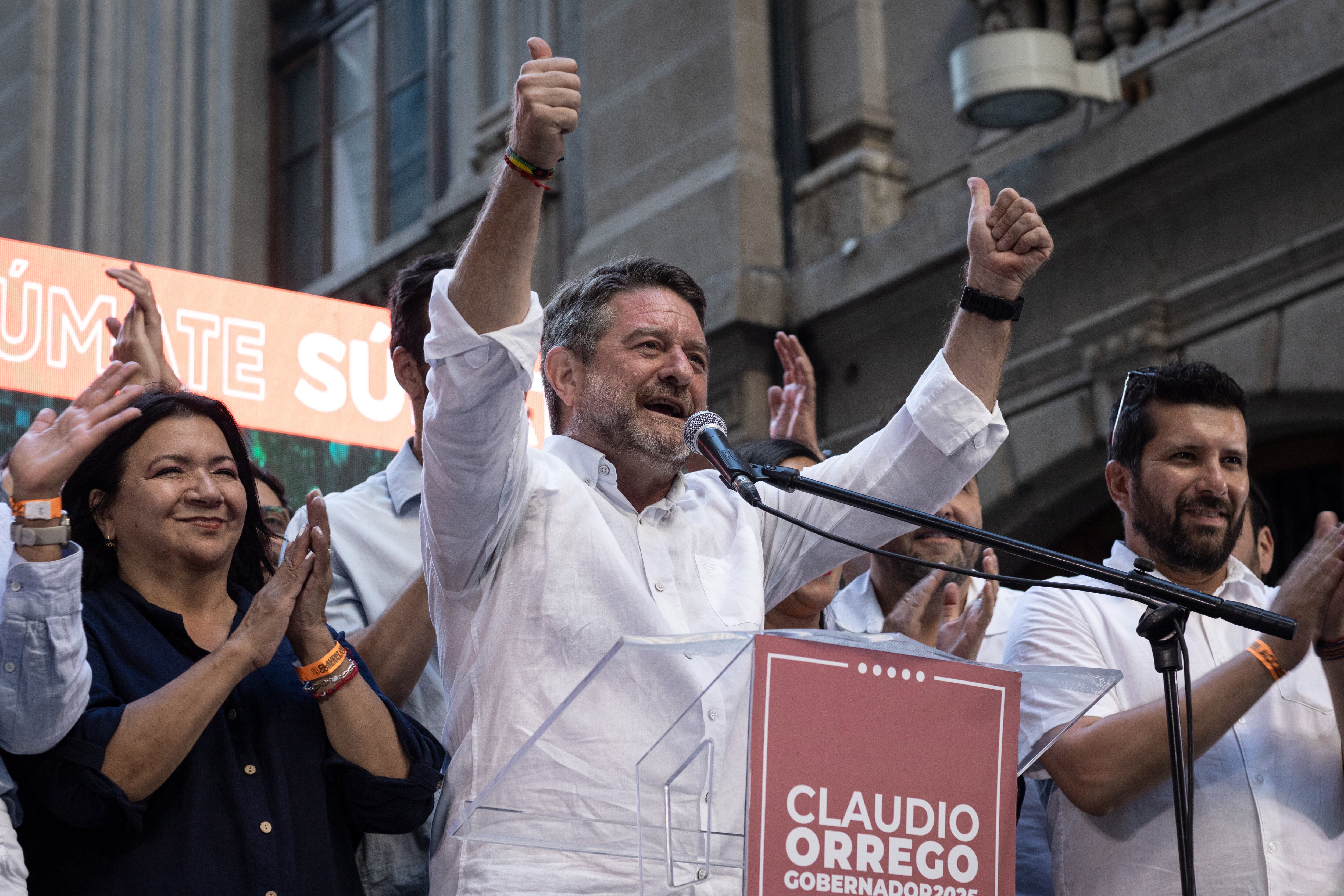 Claudio Orrego retiene la gobernación metropolitana de Santiago: “Hoy ha ganado la moderación sobre la polarización”