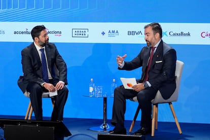 Miguel Moreno Mendieta, redactor de Cico Días  y Alejandro Banegas, director de desarrollo de Negocio de Mastercard.