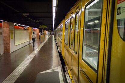 Eñl metrro Transversal es va inaugurar el 1926.