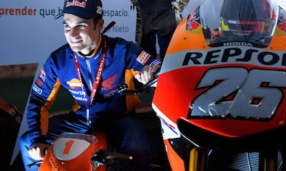 Pedrosa, montado a su primera moto de carreras.