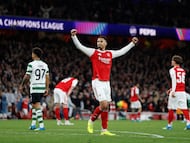 William Saliba celebra la clasificación del Arsenal a las semifinales de la Champions.