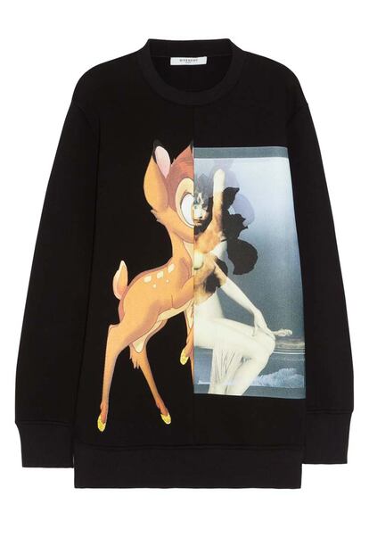 Sudadera con la imagen de Bambi de Givenchy, popularizada por Amanda Seyfried, Carine Roitfeld y alguna que otra famosa ms (850 euros).