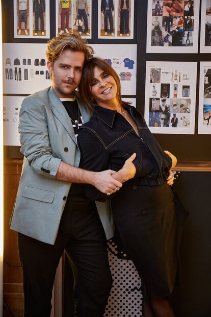 Archie M. Alled-Martinez y Carine Roitfeld, asesora de estilo de Karl Lagerfeld Paris.