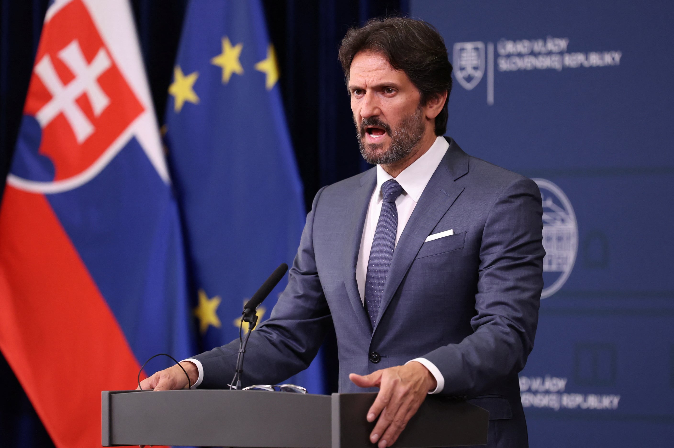El ministro eslovaco de Defensa: “Los Estados bálticos y Polonia tienen una historia muy complicada con Rusia. Nosotros, no”